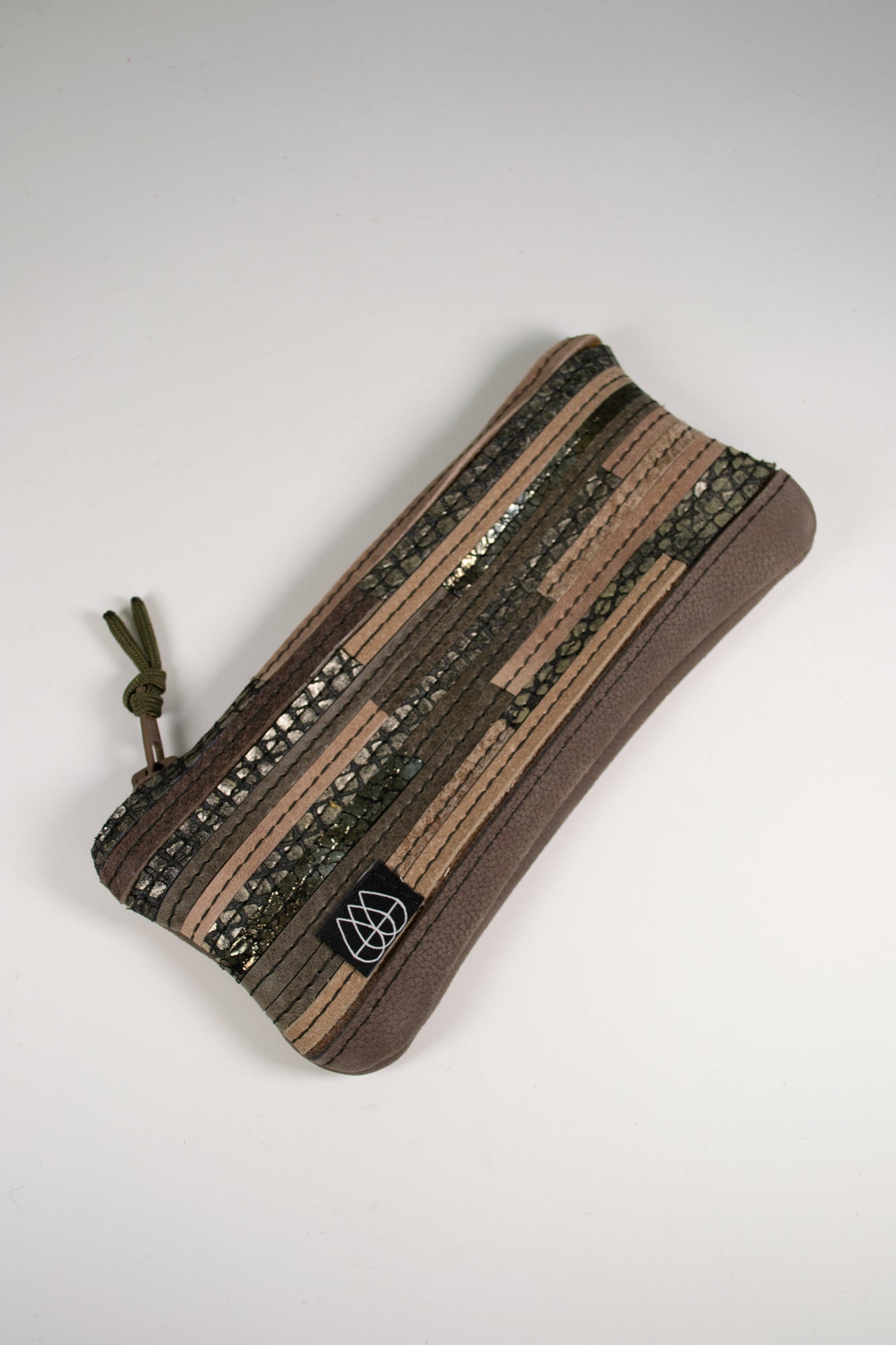 Crazy Stripes Case