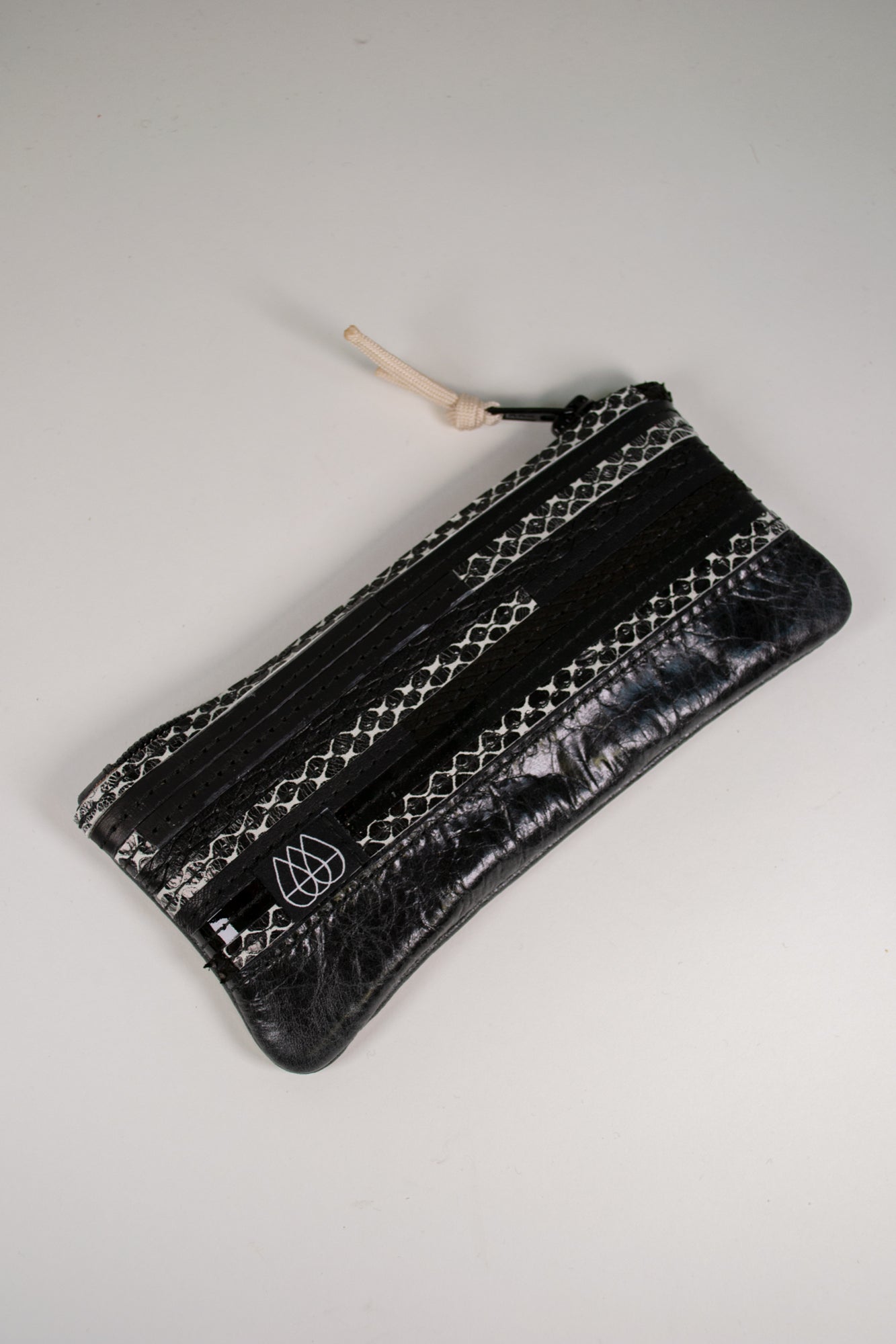 Crazy Stripes Case