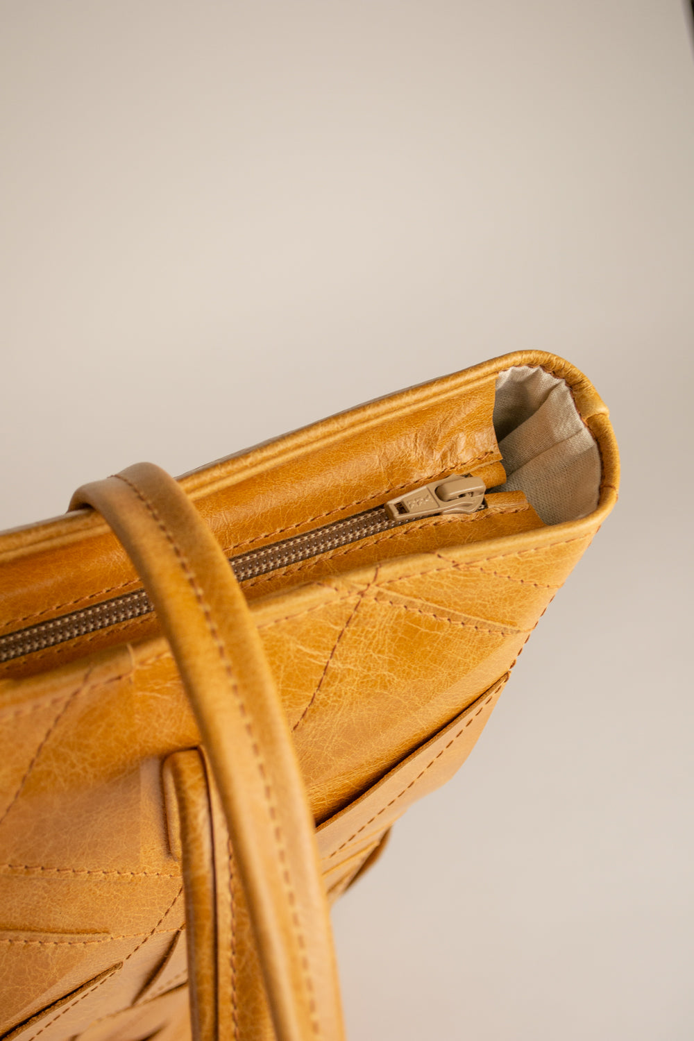 Pineapple Bag Cognac