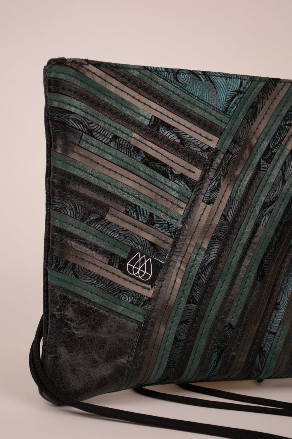 Festival Bag Crazy Stripes / Black