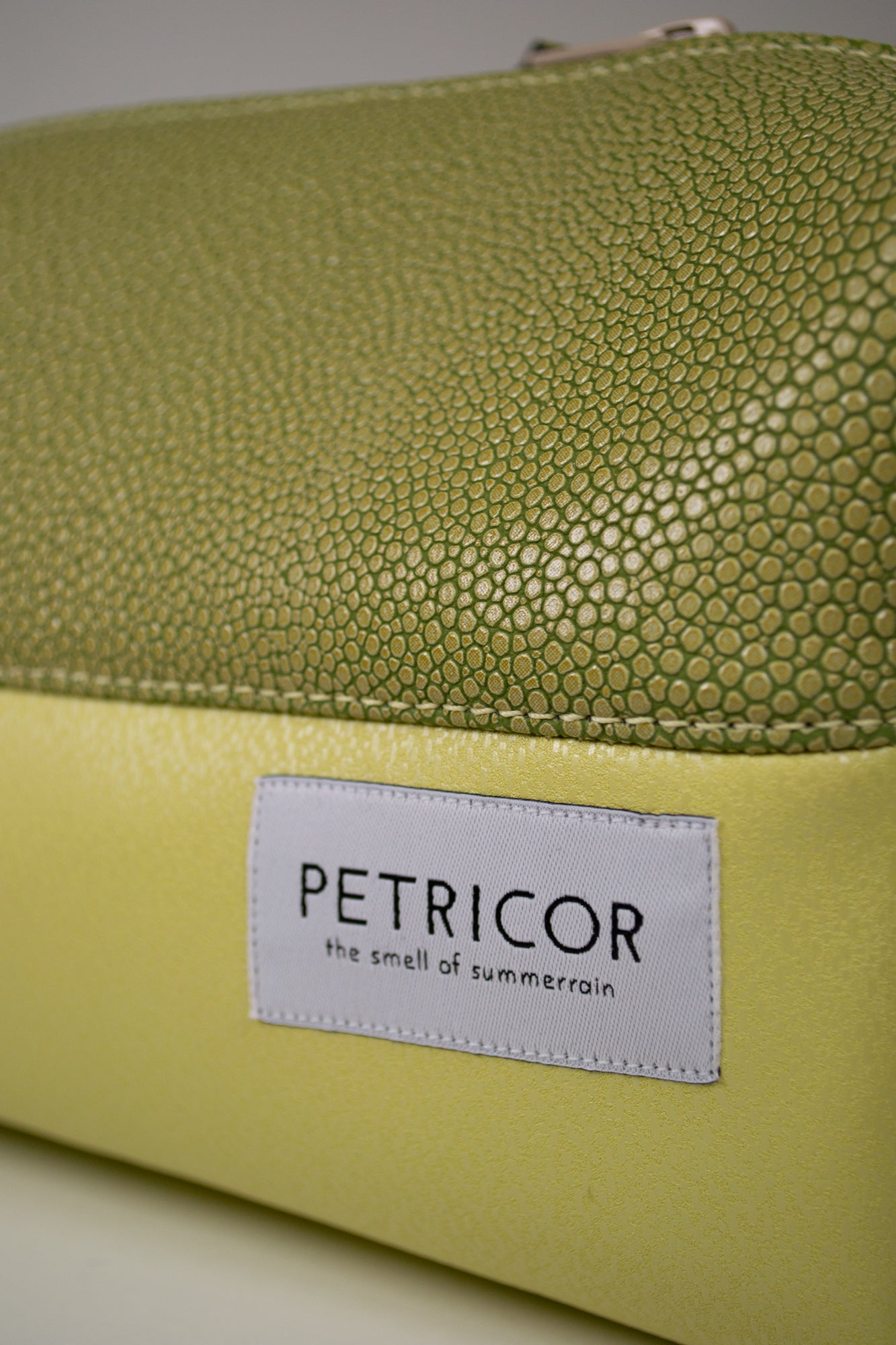 Toiletry Bag Lime