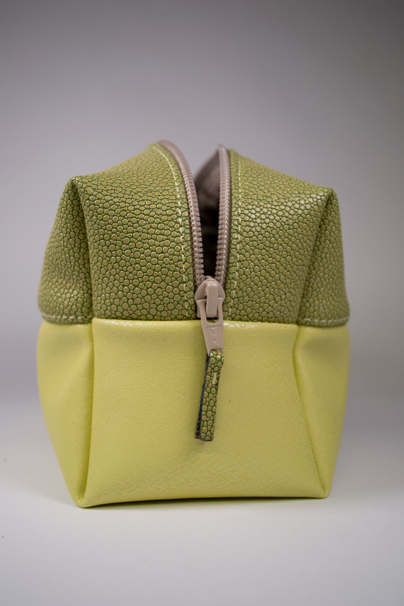 Toiletry Bag Lime