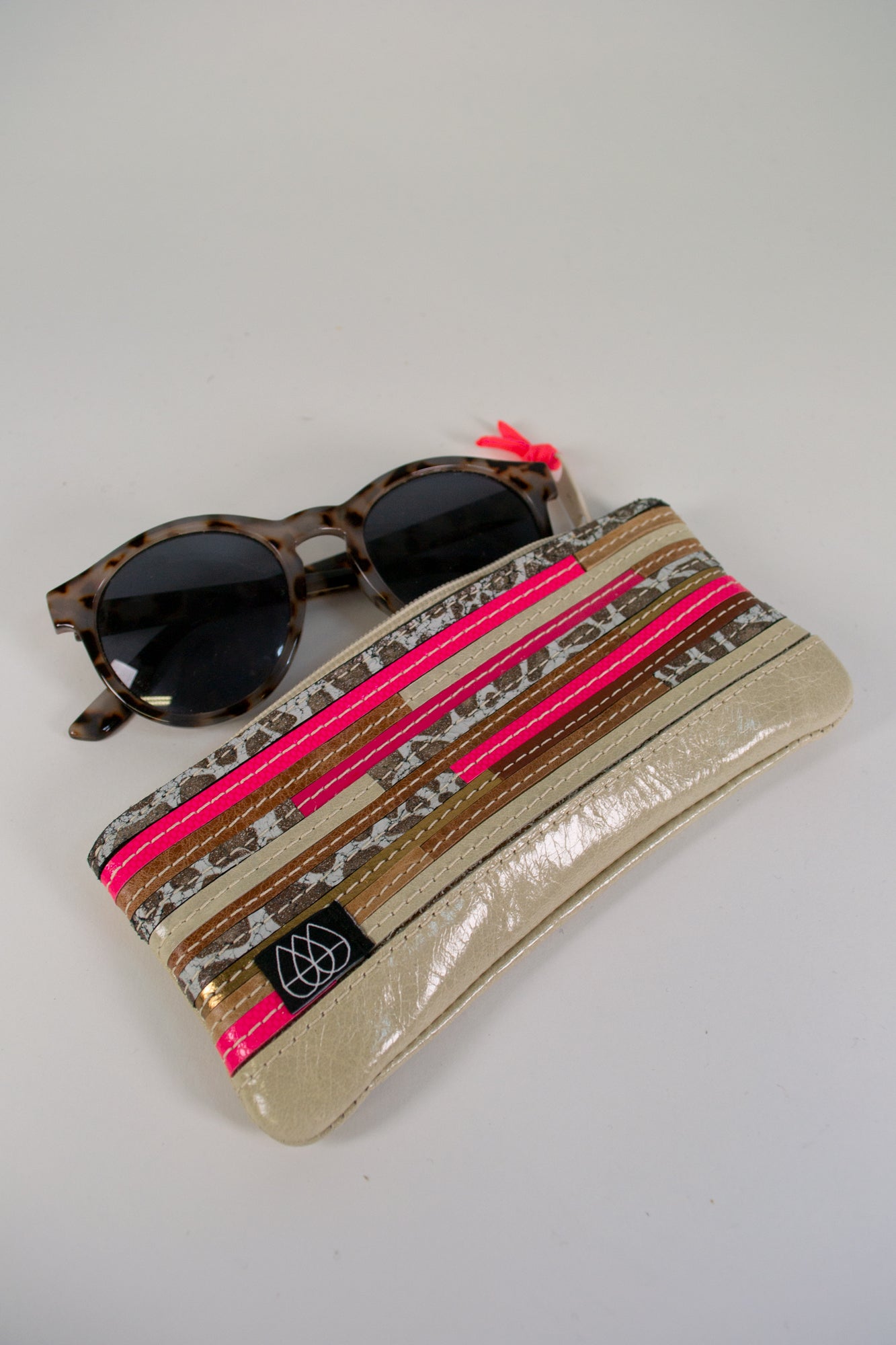 Crazy Stripes Case