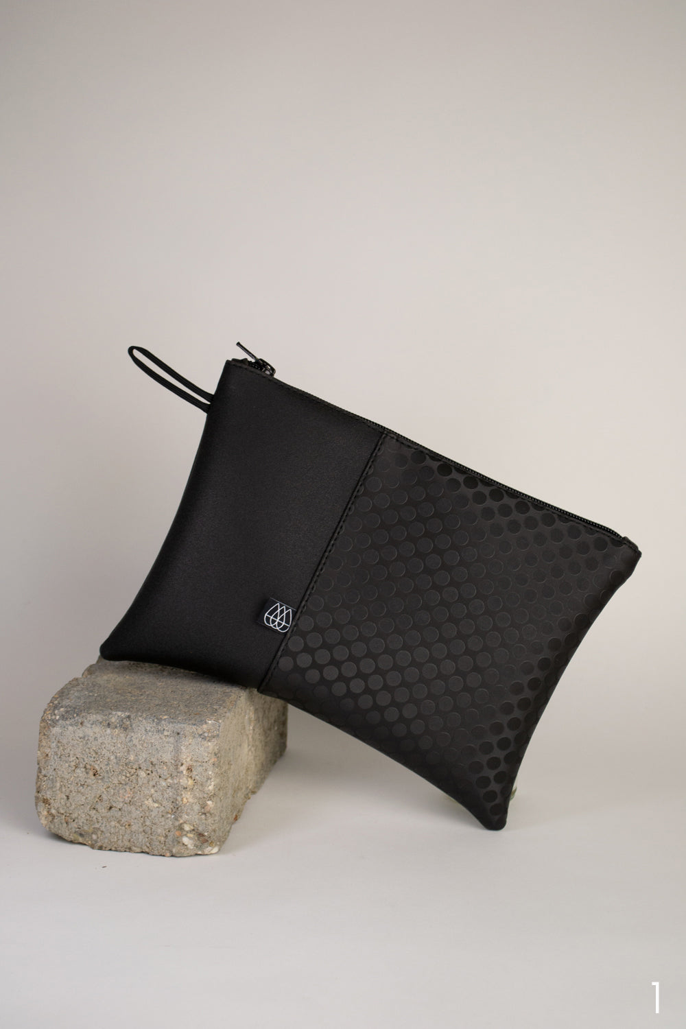 Pochette plate noir