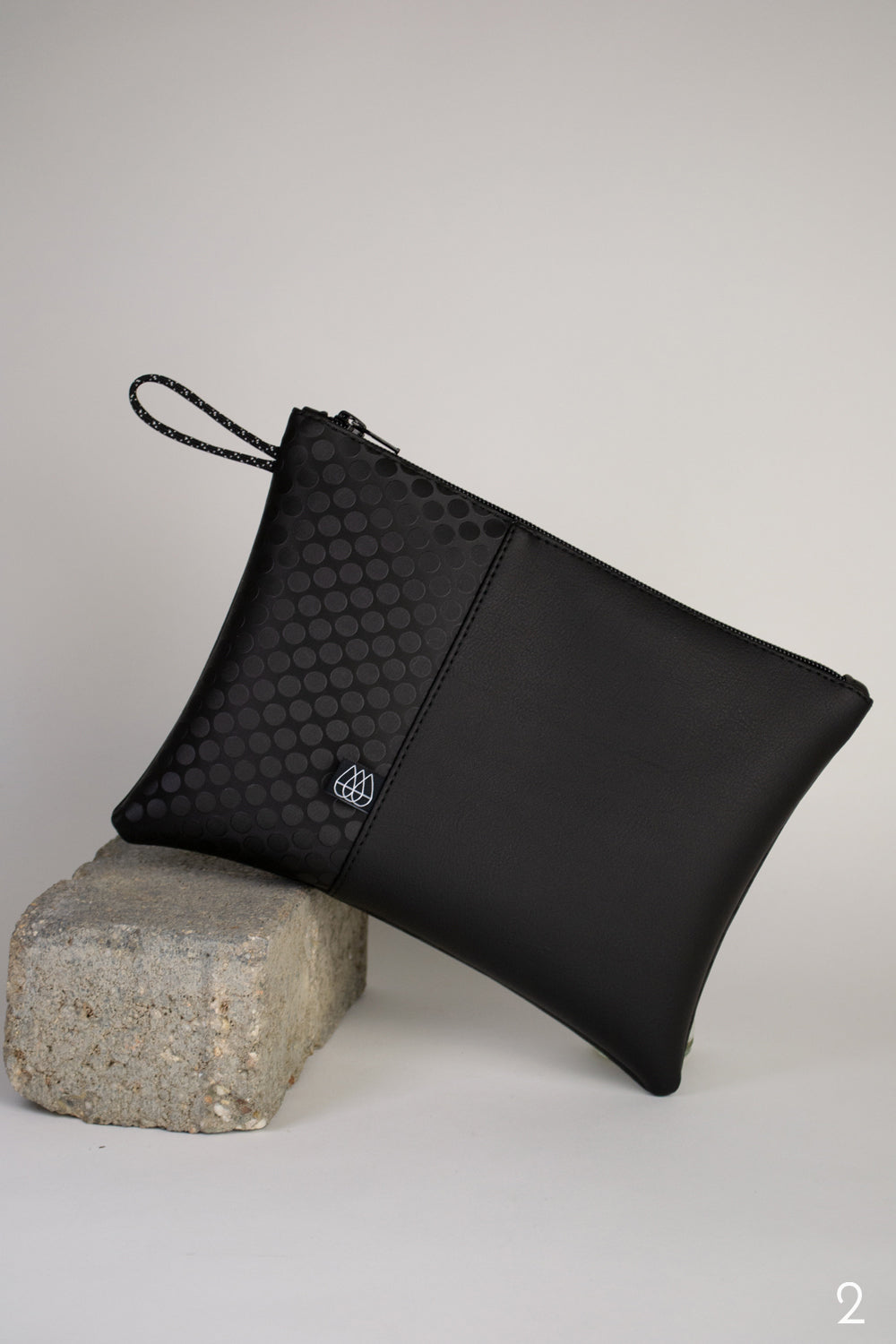 Pochette plate noir