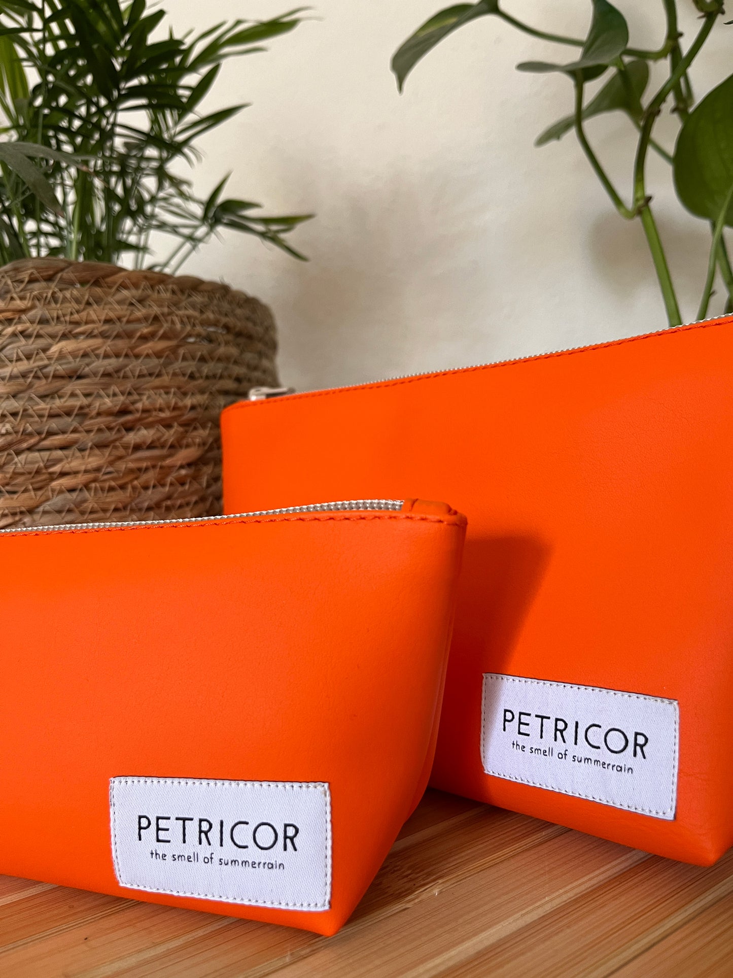 Pouch Neon Orange