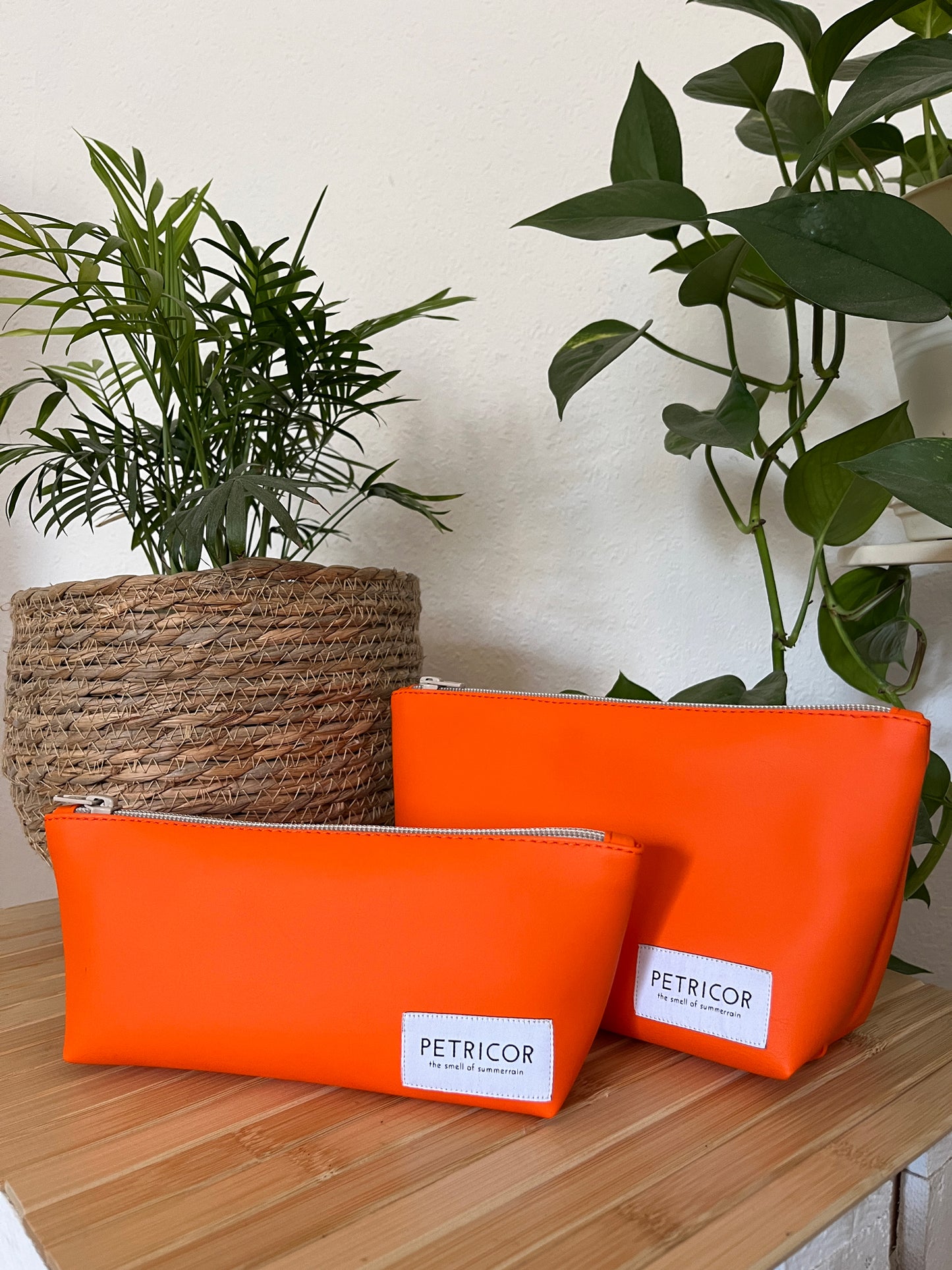 Pouch Neon Orange