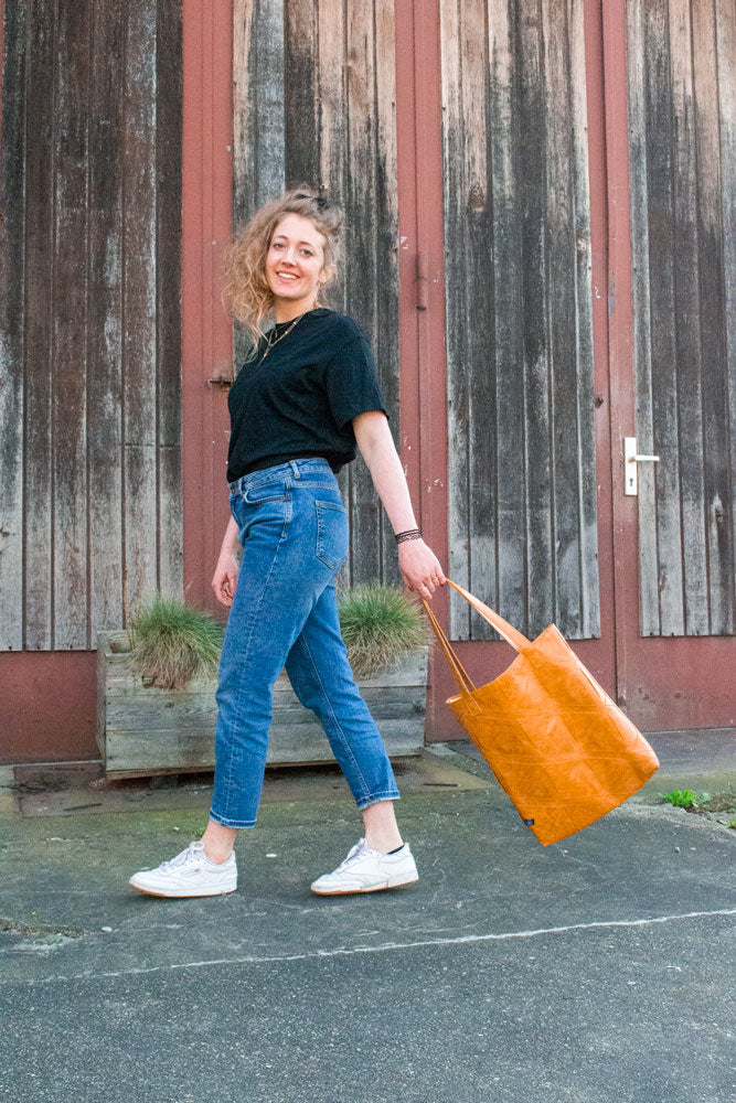 Pineapple Bag Cognac