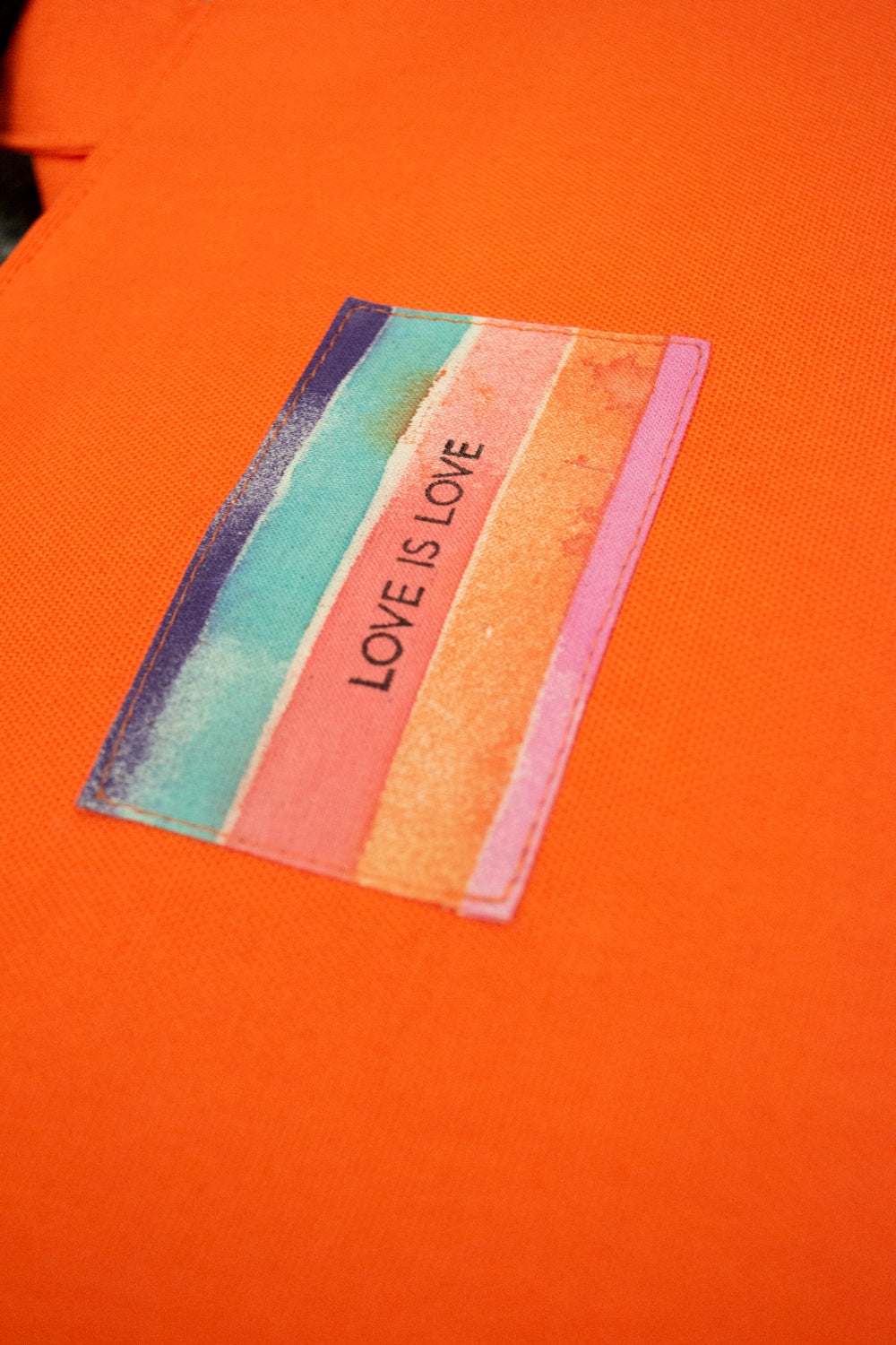 Love Is Love Shopper / Orange