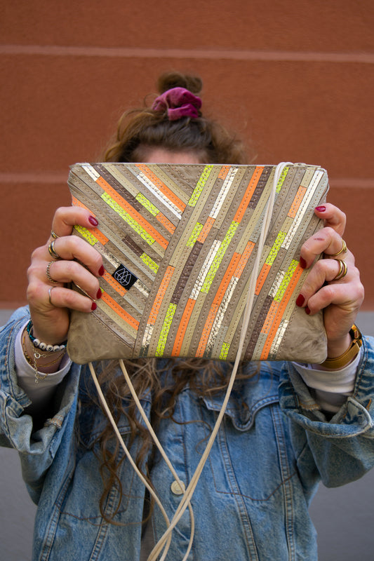 Festivaltasche Crazy Stripes / Grey Neon / Medium