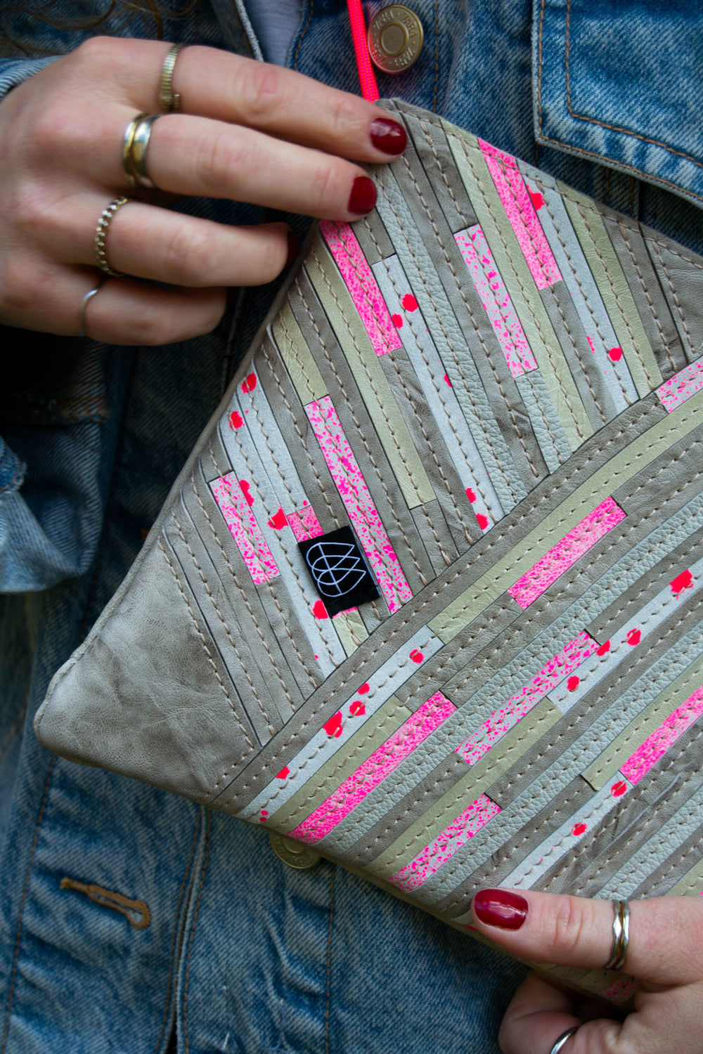 Festival Bag Crazy Stripes / Black
