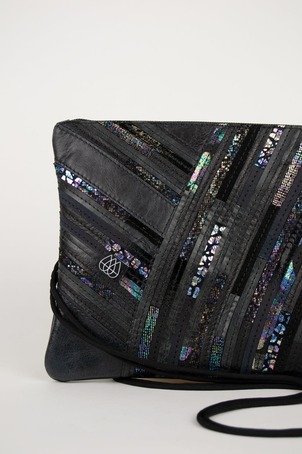 Festivaltasche Crazy Stripes / Black Metallic / Medium