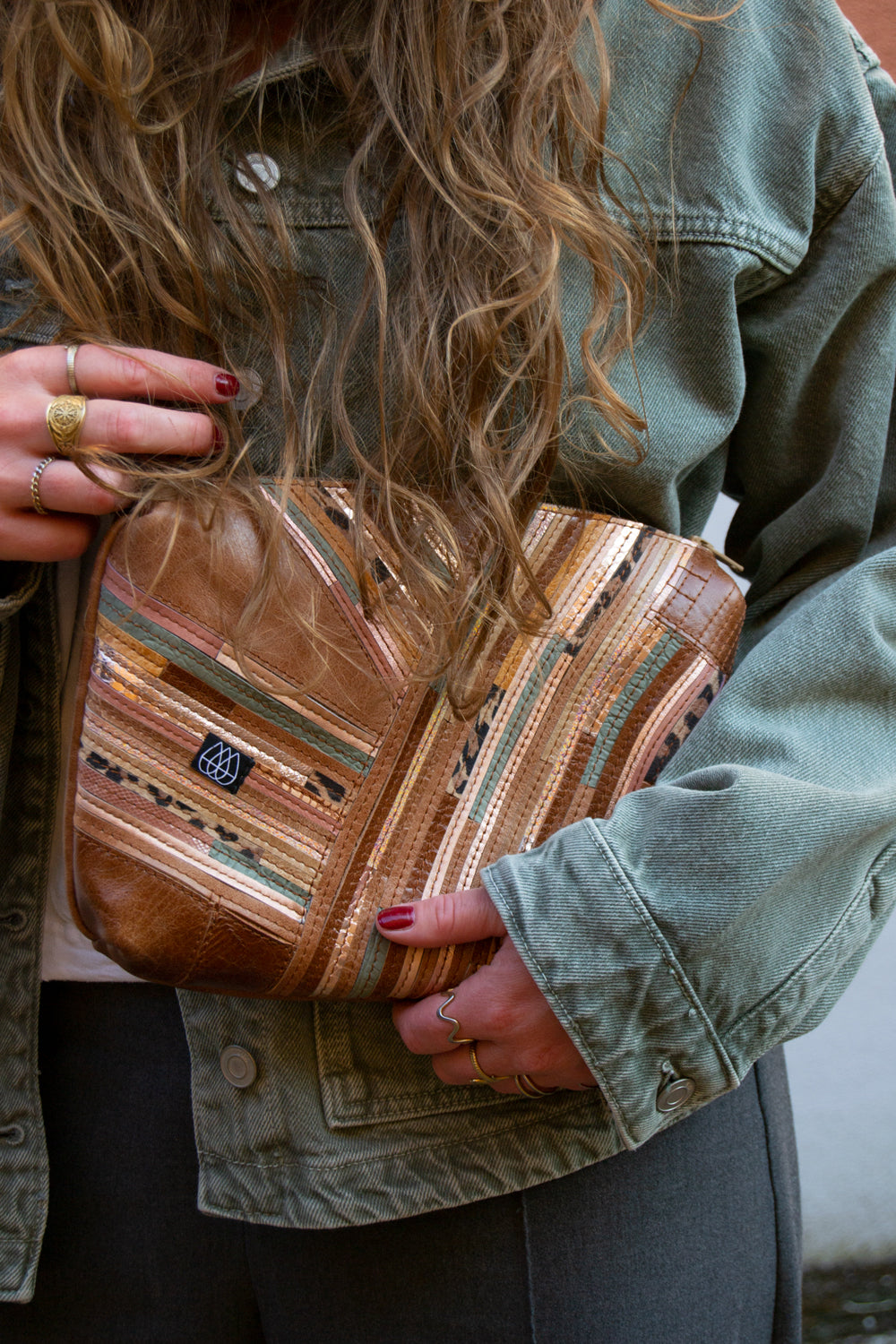 Festivaltasche Crazy Stripes / Metallic Jungle / Large