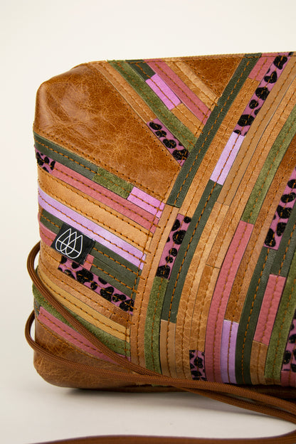 Festivaltasche Crazy Stripes / Berry Moss / Large