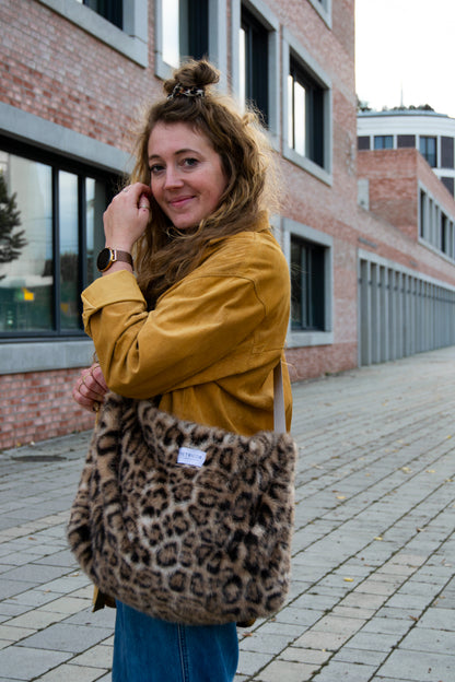 Crossbody Bag Fell / Leo Creme