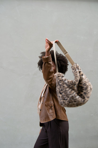 Crossbody Bag Fell / Leo Creme
