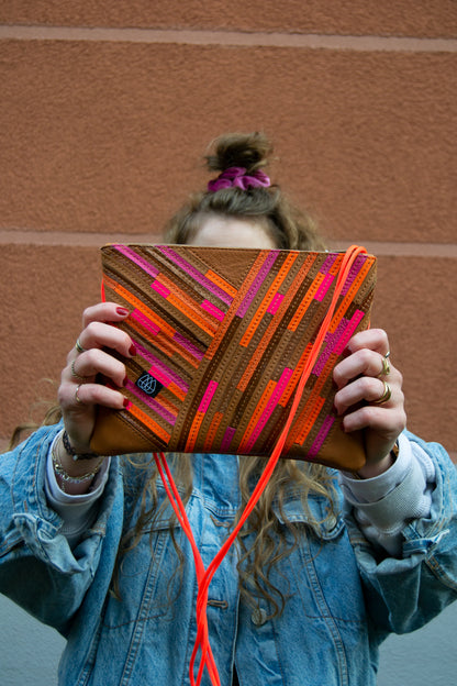 Festivaltasche Crazy Stripes / Orange Pink / Medium