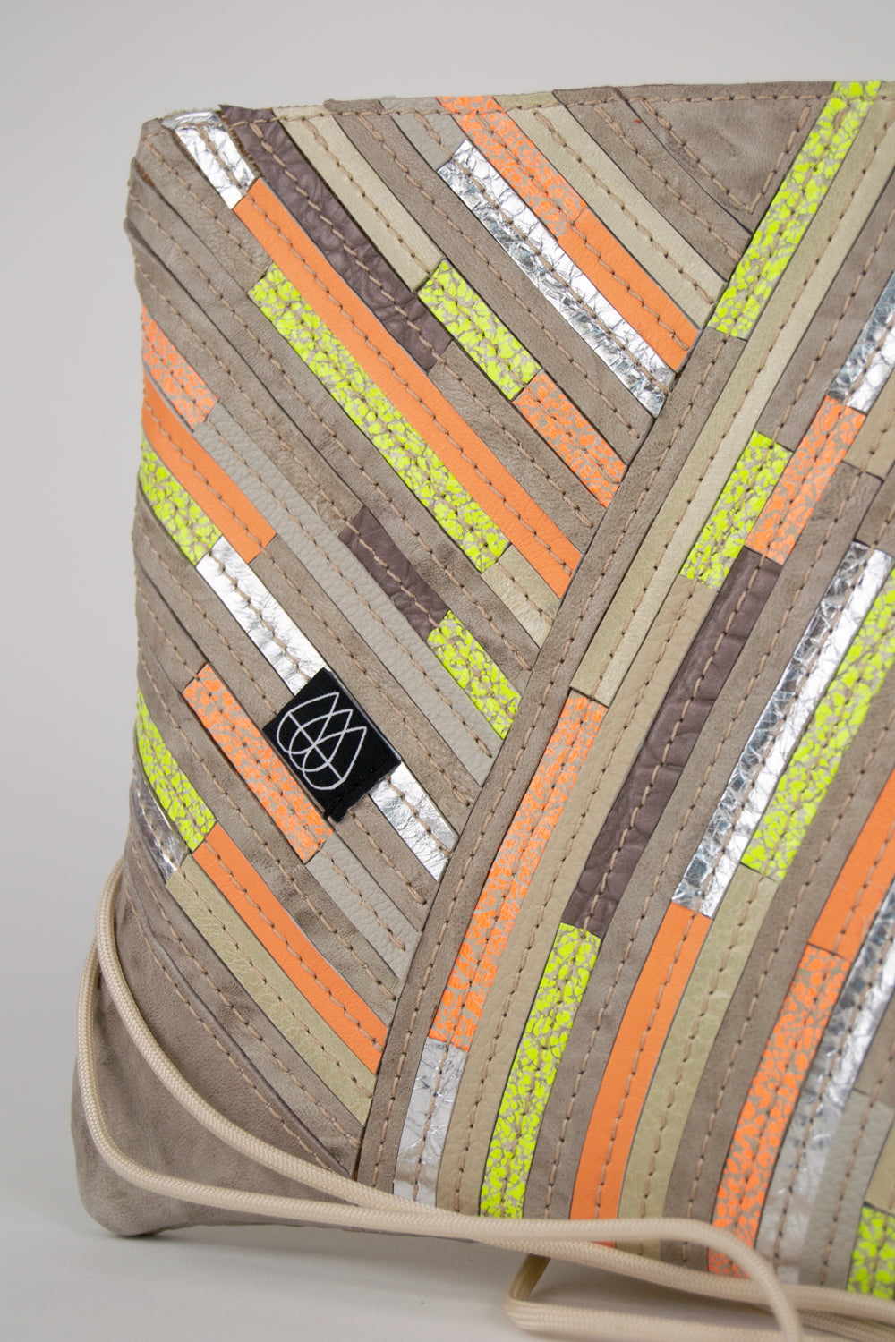 Festivaltasche Crazy Stripes / Grey Neon / Medium